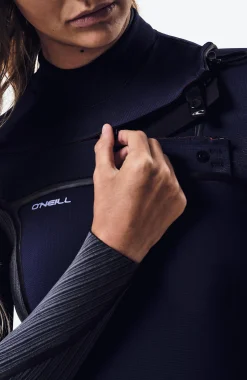 FemmesHyperfreak Fire 5/4mm Chest Zip Full Wetsuit| Bleu
