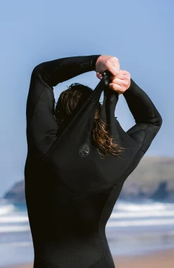 HommesO'Riginals RG8 4/3mm Chest Zip Full Wetsuit| Noire