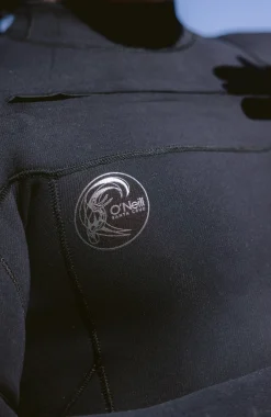 HommesO'Riginals RG8 4/3mm Chest Zip Full Wetsuit| Noire