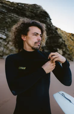 HommesO'Riginals RG8 4/3mm Chest Zip Full Wetsuit| Noire